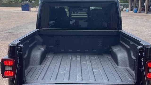 Awesome Auto Accessories : Truck Spray Bed Liner in Texas City