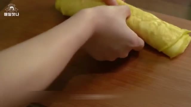 How to make Korean Gimbap (ASMR)