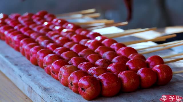 Snacks for Spring Festival by: Liziqi