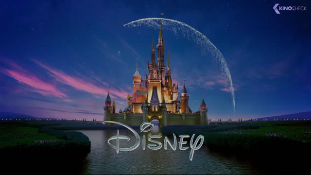 Flora and Ulysses (2021) | Trailer