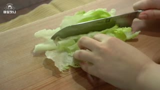 Mexican Chicken Tacos with Garlic Sauce